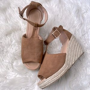 Suede wedges
